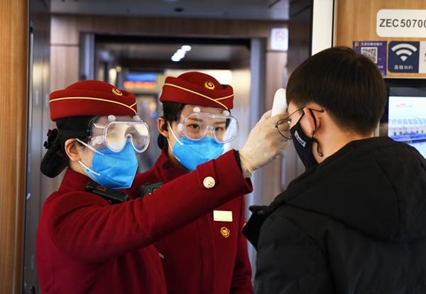 甘肃铁路乘务学校得知北京各火车站推出无干扰测温方式