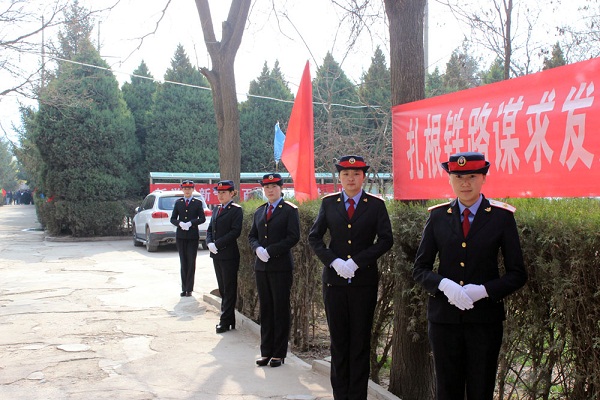 甘肃铁路乘务学校的报名方式有哪些?